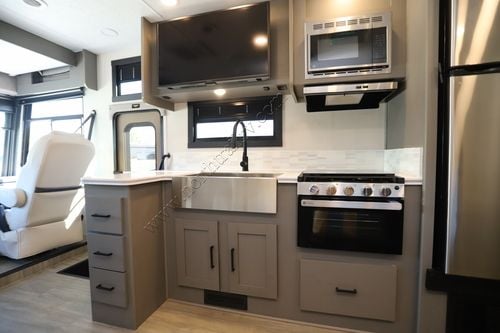 2024 Coachmen Pursuit 31ES