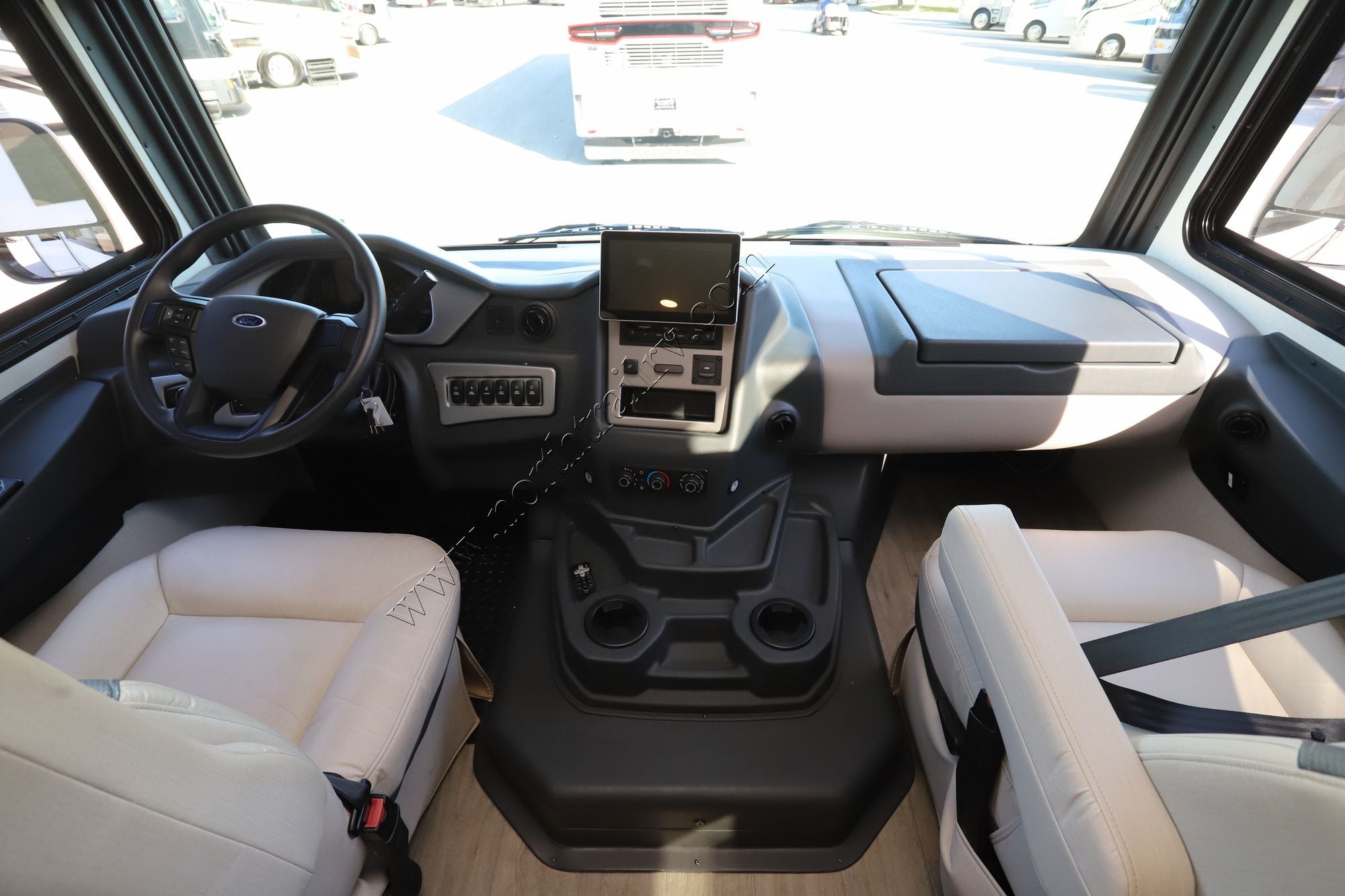 Used 2024 Coachmen Pursuit 31ES Class A  For Sale