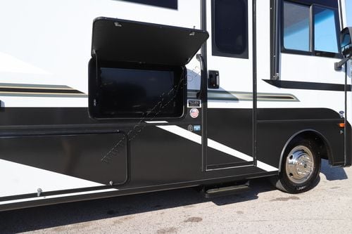 2024 Coachmen Pursuit 31ES