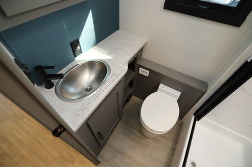 2024 Coachmen Pursuit 31ES