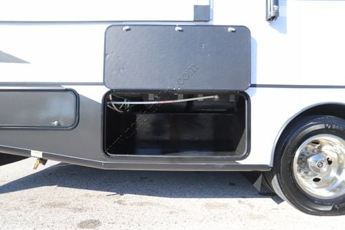 2024 Coachmen Pursuit 31ES