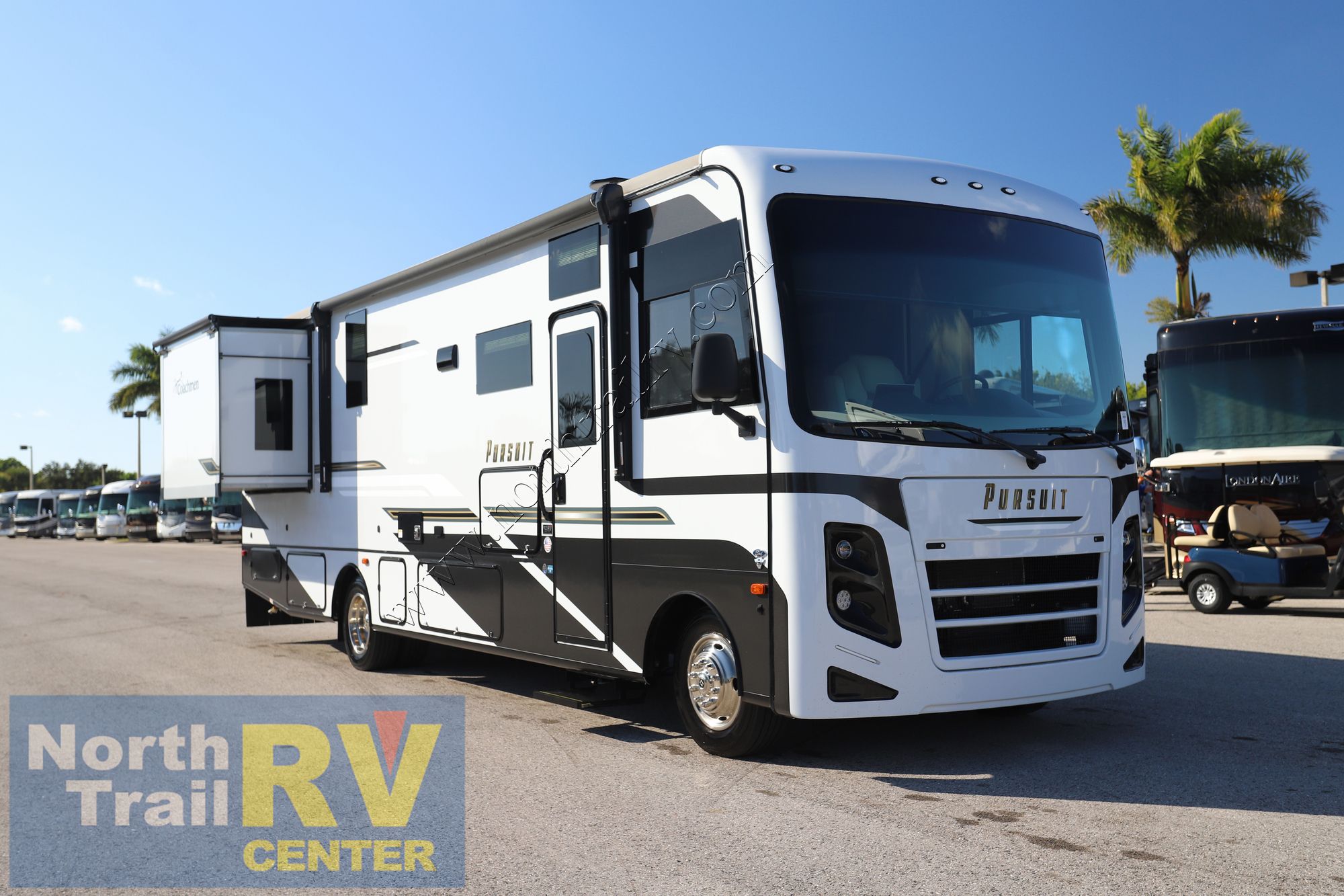 Used 2024 Coachmen Pursuit 31ES Class A  For Sale