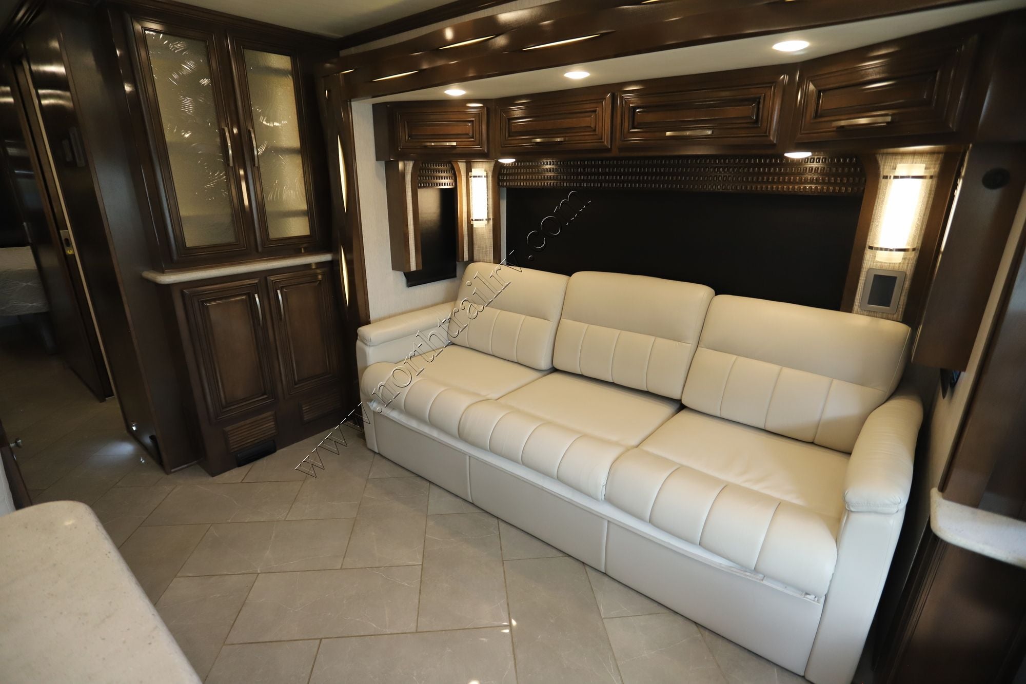 Used 2021 Newmar New Aire 3543 Class A  For Sale