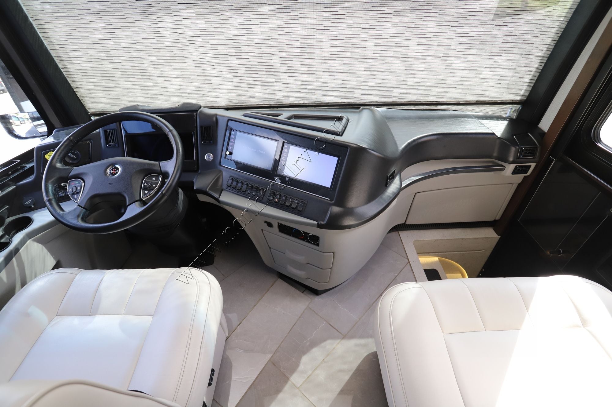 Used 2021 Newmar New Aire 3543 Class A  For Sale