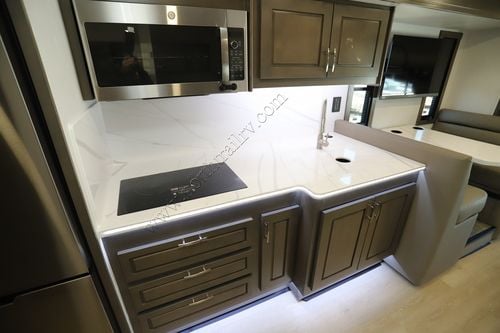 2026 Dynamax Dx3 32KD