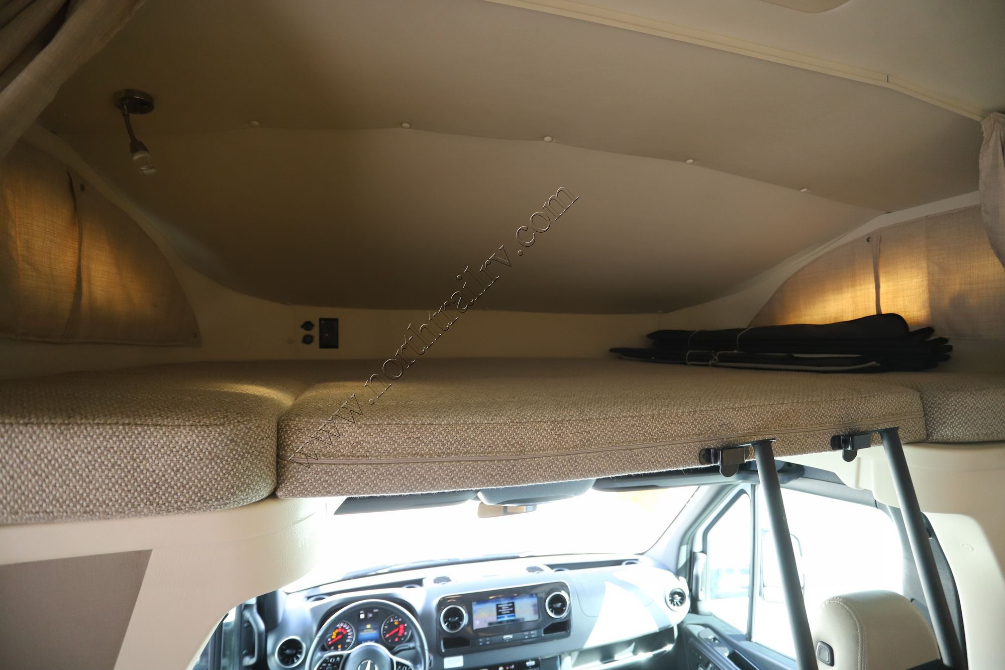 Used 2023 Winnebago View 24D Class C  For Sale