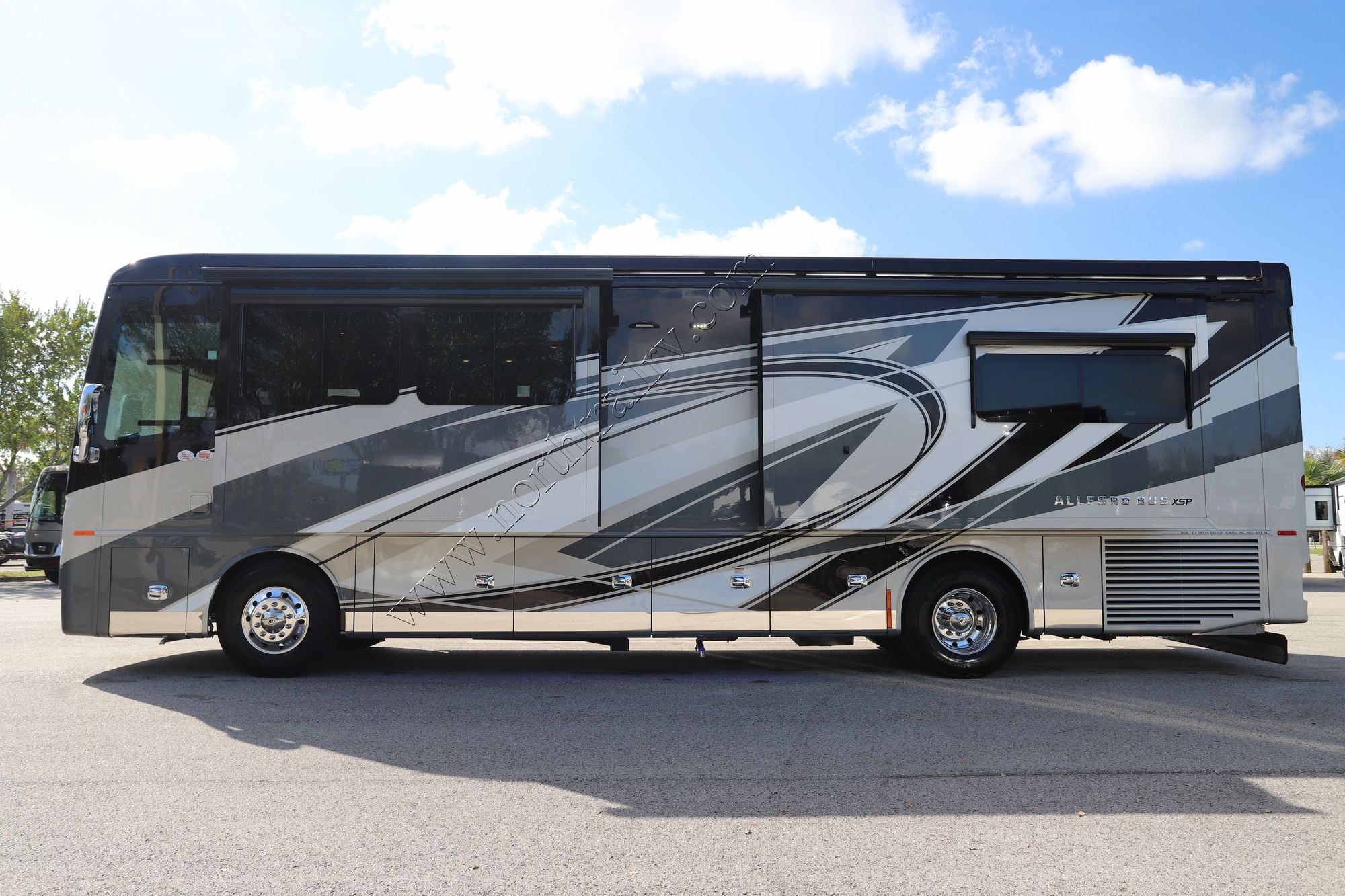 New 2026 Tiffin Motor Homes Allegro Bus 36AP Class A  For Sale