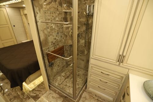 2023 Newmar Essex 4595