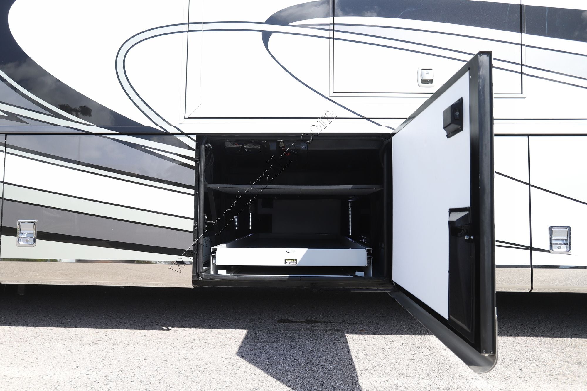 Used 2022 Newmar London Aire 4551 Class A  For Sale