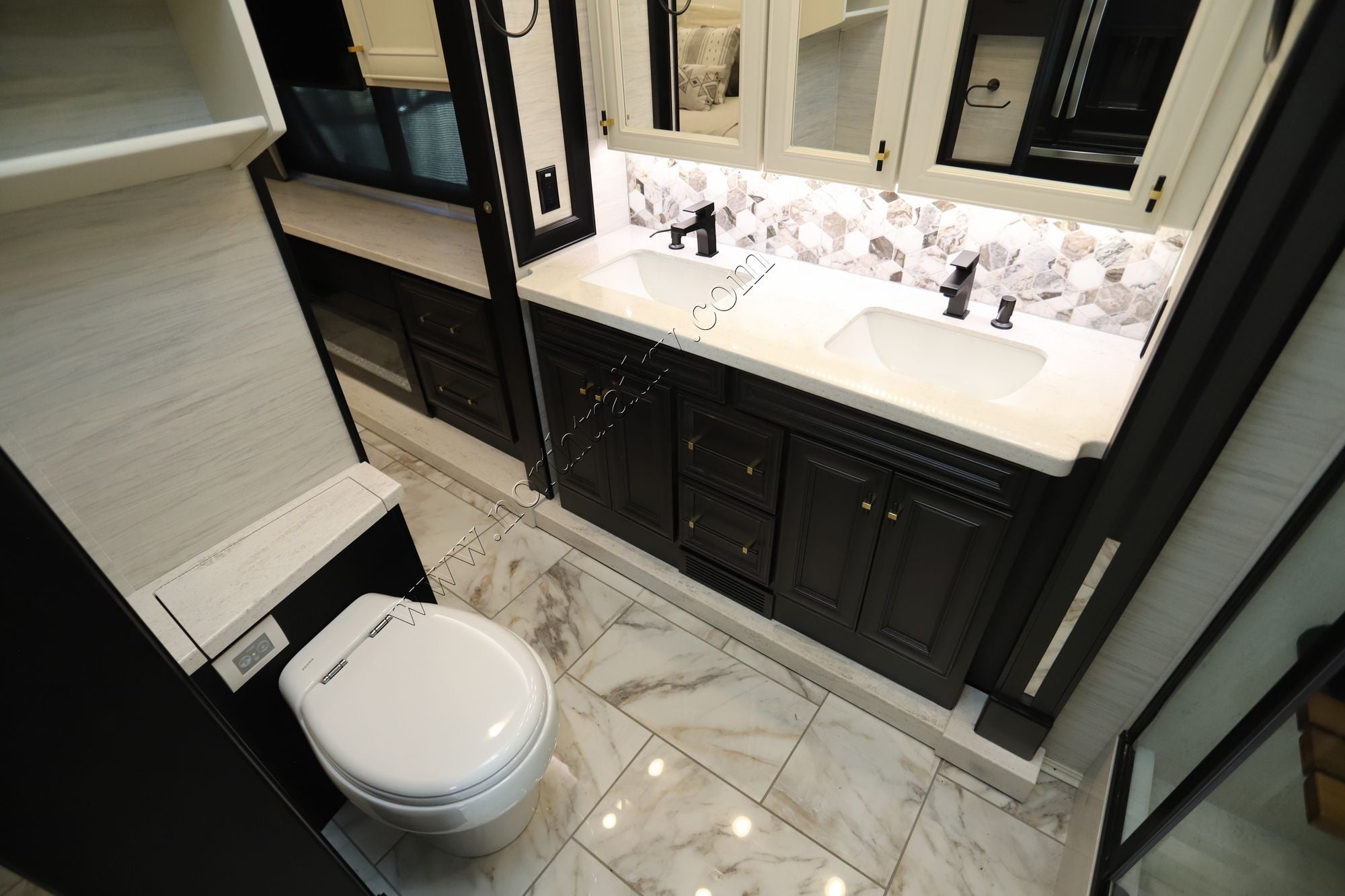 New 2026 Tiffin Motor Homes Allegro Bus 36AP Class A  For Sale