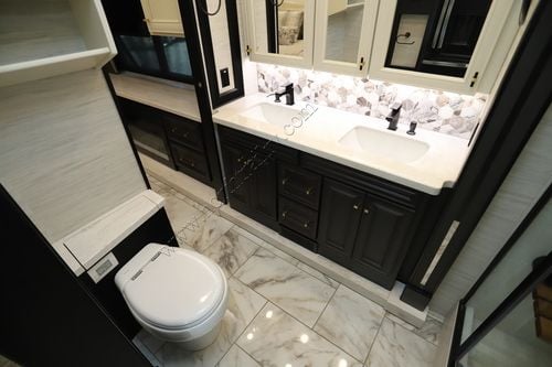 2026 Tiffin Motor Homes Allegro Bus 36AP Class A