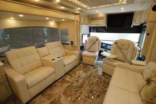 2023 Newmar Essex 4595