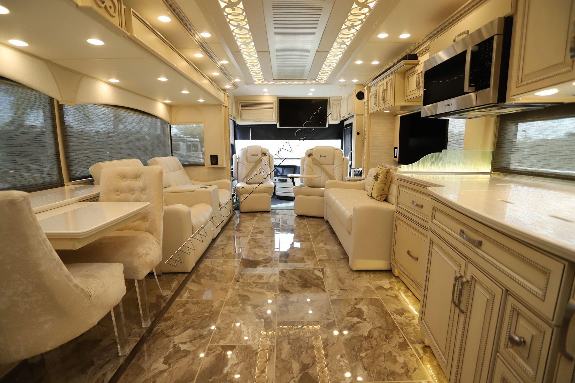 Used 2023 Newmar Essex 4595 Class A  For Sale