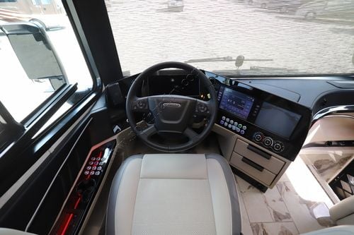 2026 Tiffin Motor Homes Allegro Bus 45BTP