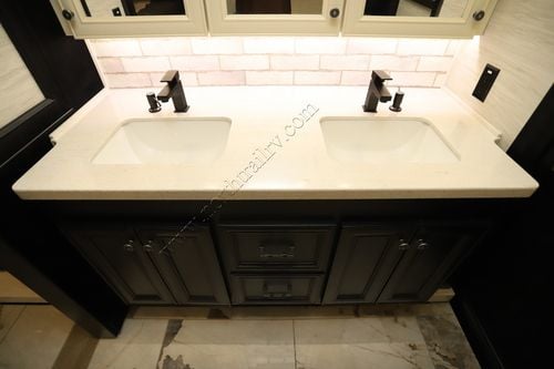 2026 Tiffin Motor Homes Allegro Bus 45BTP