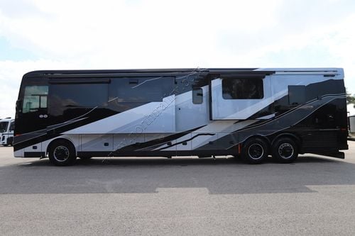 2026 Tiffin Motor Homes Allegro Bus 45BTP