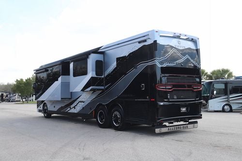 2026 Tiffin Motor Homes Allegro Bus 45BTP