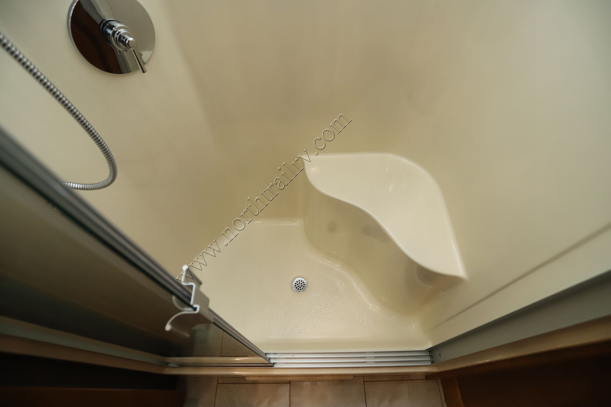 Used 2018 Tiffin Motor Homes Phaeton 40AH Class A  For Sale