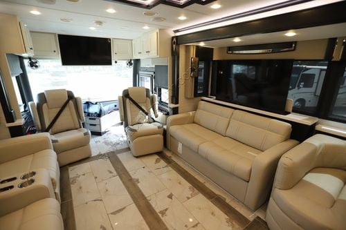 2026 Tiffin Motor Homes Allegro Bus 45BTP