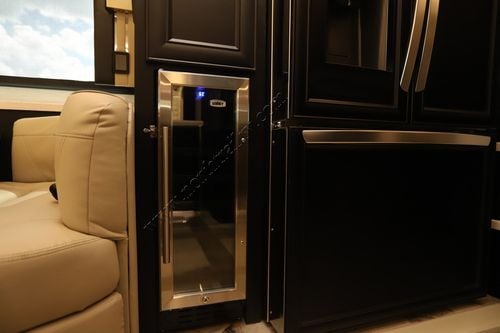 2026 Tiffin Motor Homes Allegro Bus 45BTP