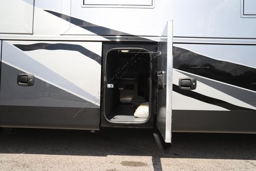 2026 Tiffin Motor Homes Allegro Bus 45BTP