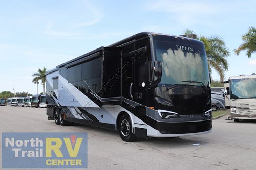 2026 Tiffin Motor Homes Allegro Bus 45BTP