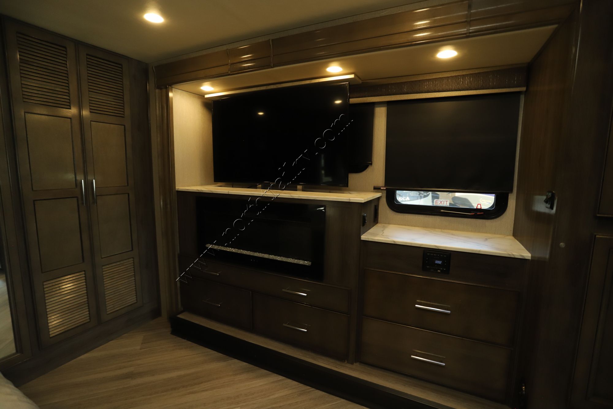 Used 2022 Holiday Rambler Invicta 32RW Class A  For Sale