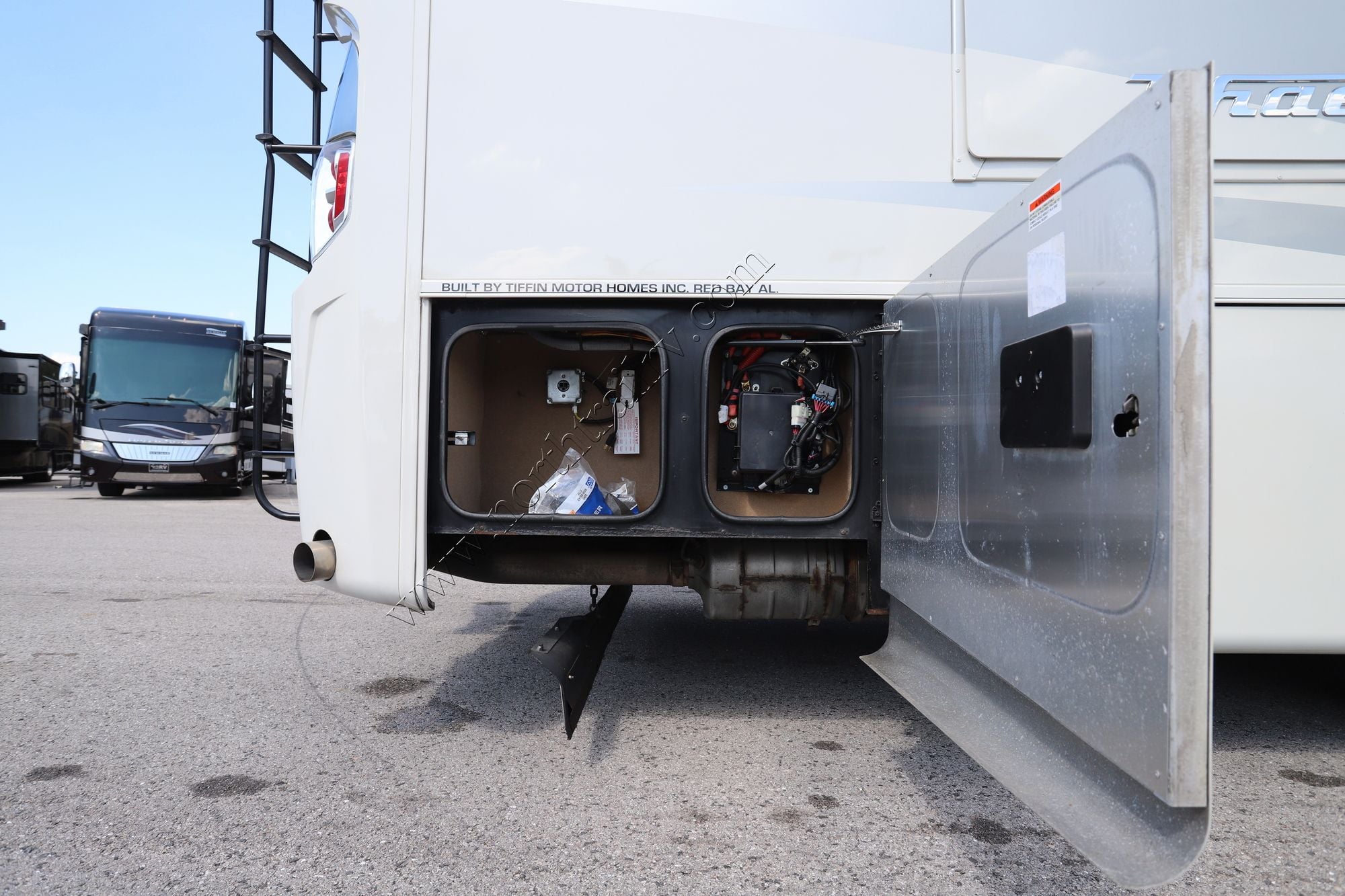 Used 2018 Tiffin Motor Homes Phaeton 40AH Class A  For Sale