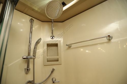 2018 Tiffin Motor Homes Phaeton 40AH