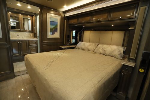 2022 Tiffin Motor Homes Phaeton 37BH