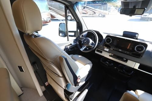 2026 Airstream Atlas AP