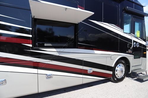 2022 Tiffin Motor Homes Phaeton 37BH