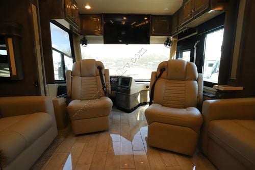 2022 Tiffin Motor Homes Phaeton 37BH