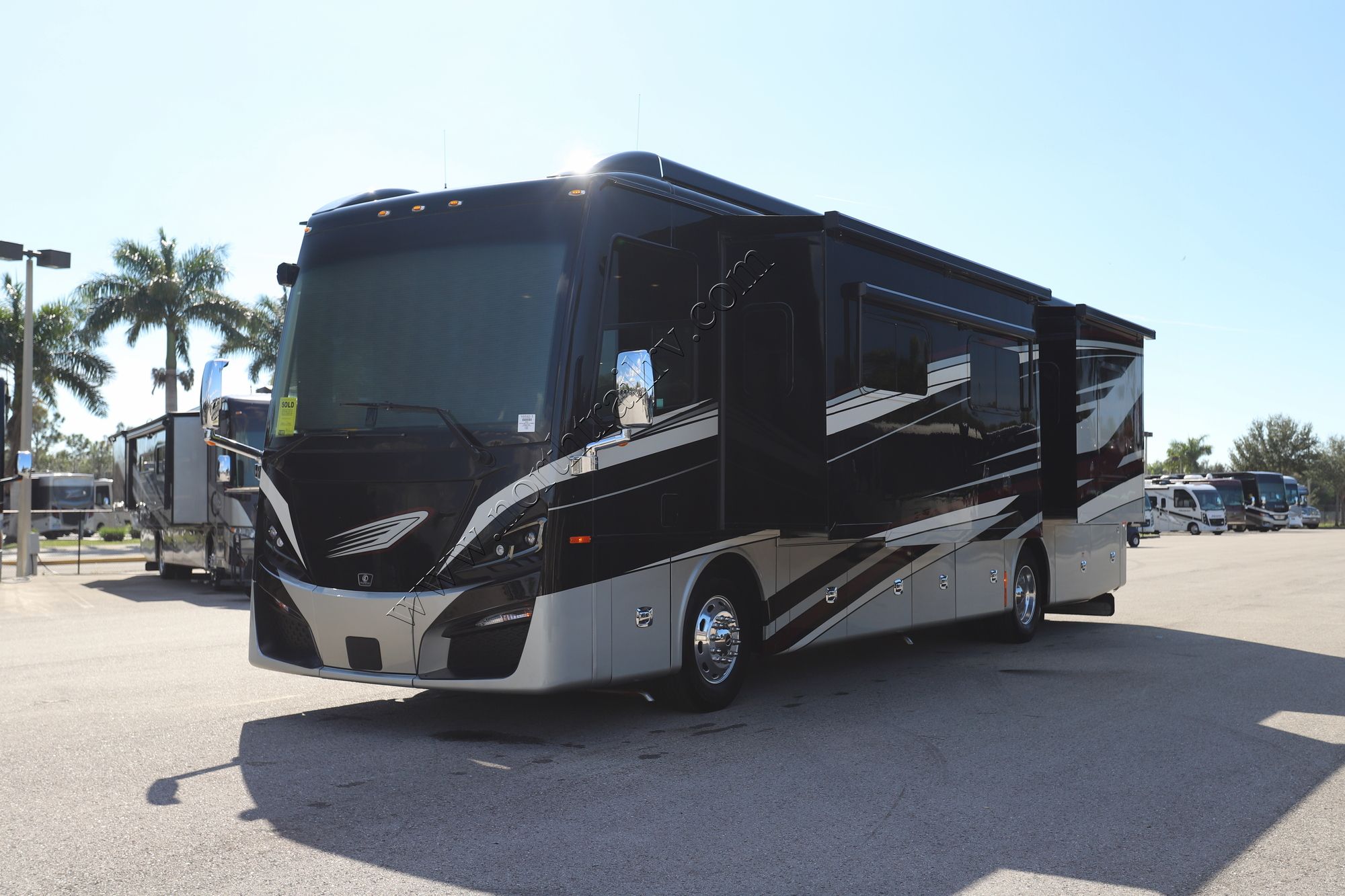 Used 2022 Tiffin Motor Homes Phaeton 37BH Class A  For Sale