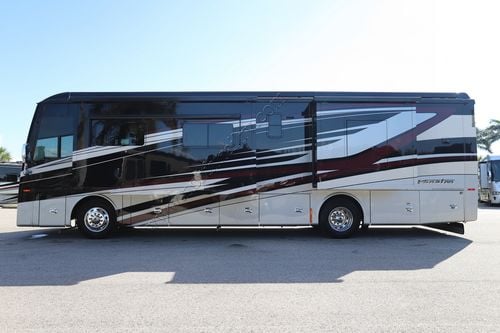 2022 Tiffin Motor Homes Phaeton 37BH
