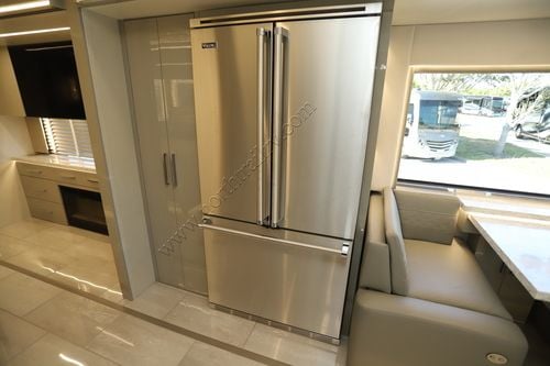 2025 Newmar King Aire 4531