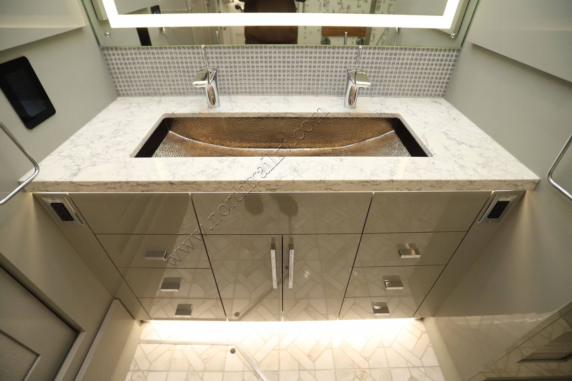 Used 2025 Newmar King Aire 4531 Class A  For Sale