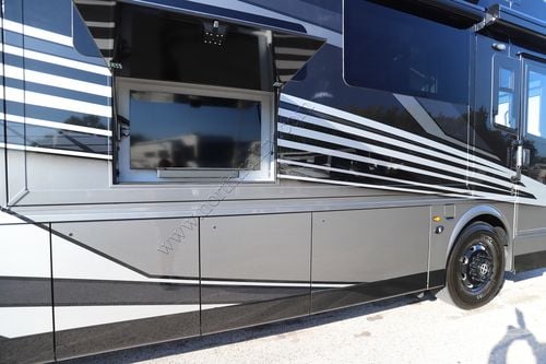 2025 Newmar King Aire 4531