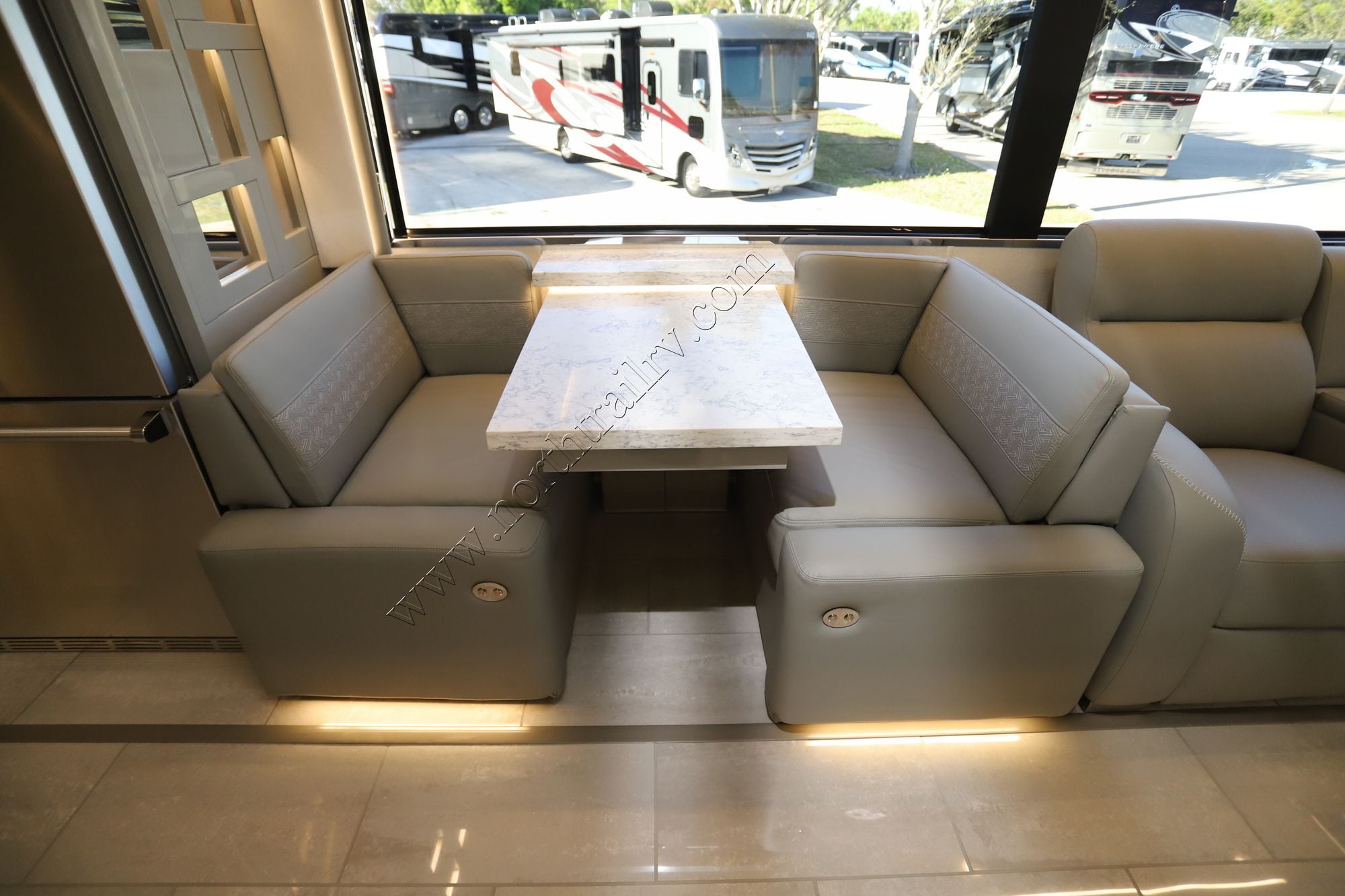 Used 2025 Newmar King Aire 4531 Class A  For Sale