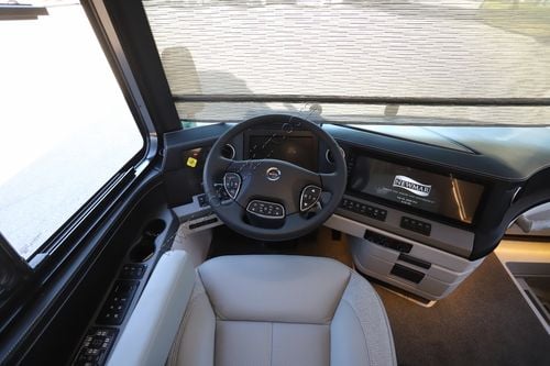 2025 Newmar King Aire 4531