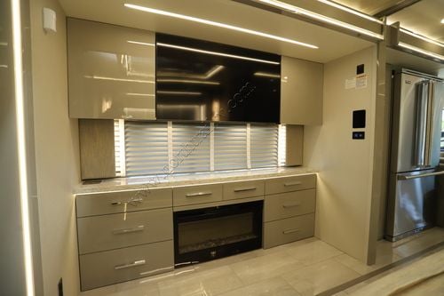 2025 Newmar King Aire 4531