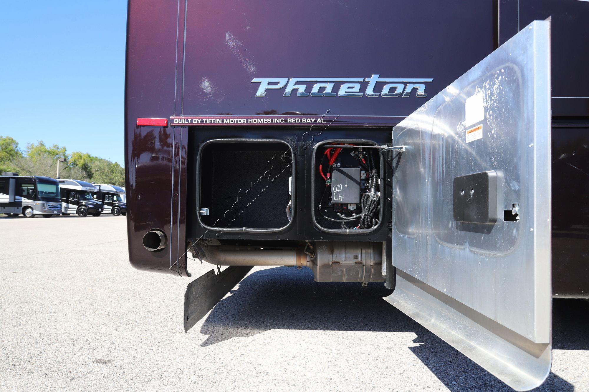 Used 2025 Tiffin Motor Homes Phaeton 37BH Class A  For Sale