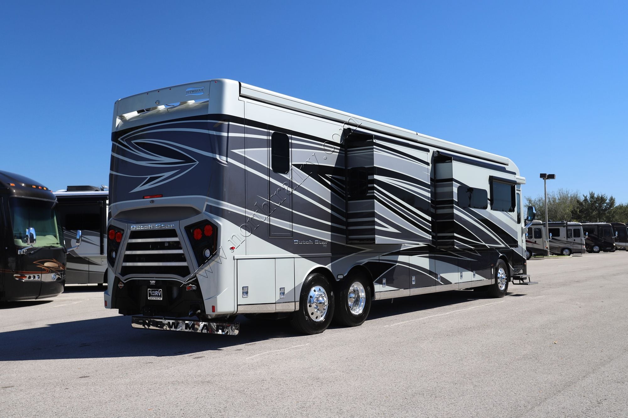 Used 2023 Newmar Dutch Star 4369 Class A  For Sale