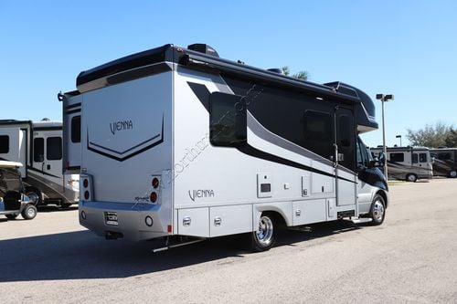 2023 Renegade Rv Vienna 25FWC
