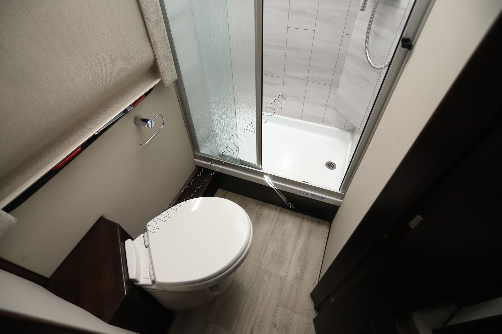 Used 2023 Renegade Rv Vienna 25FWC Class C  For Sale