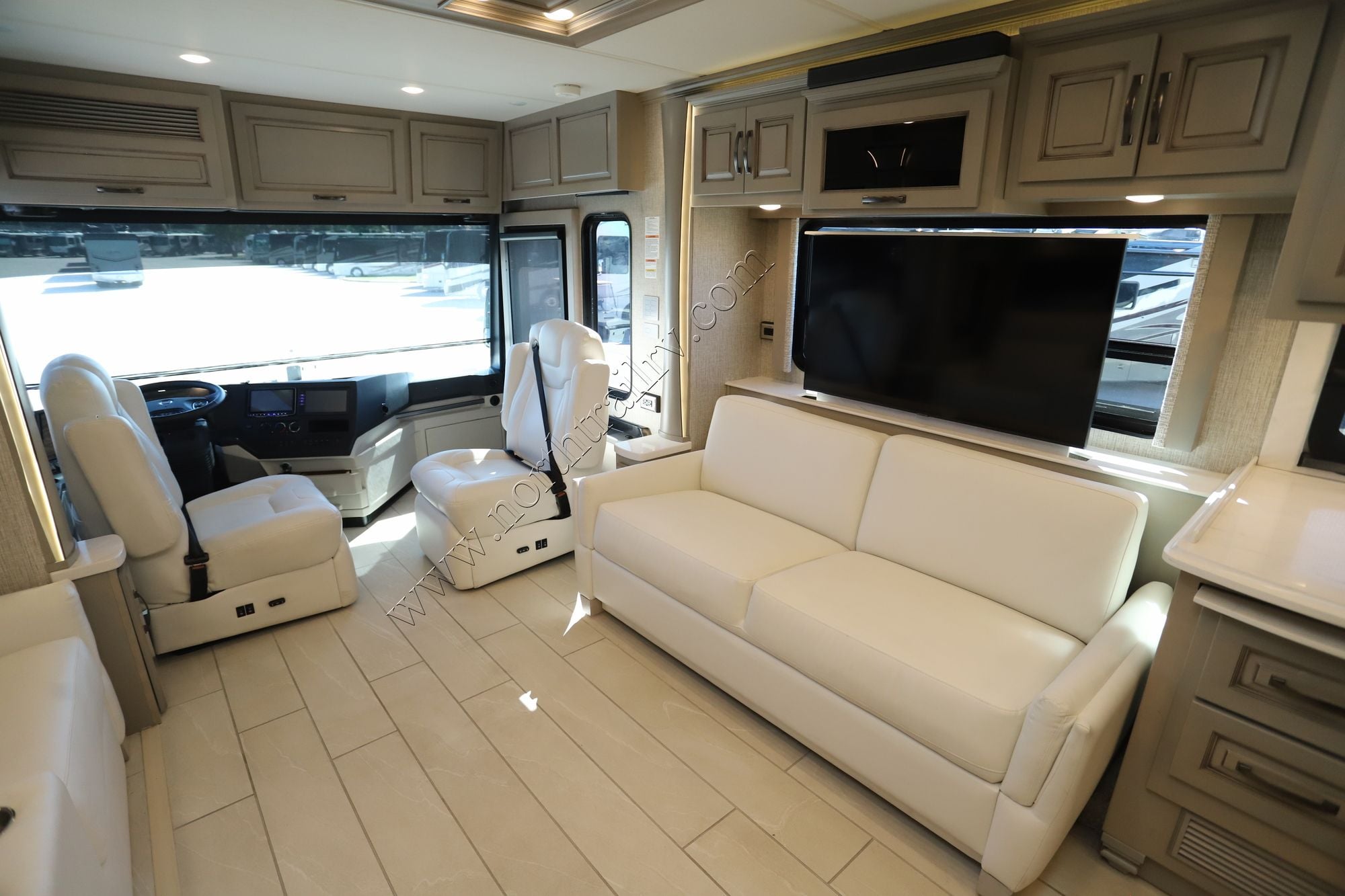 Used 2023 Newmar Dutch Star 4369 Class A  For Sale