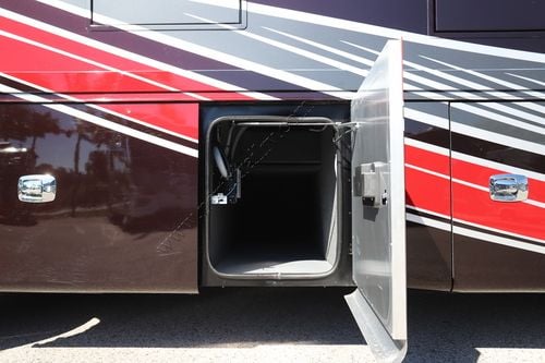 2025 Tiffin Motor Homes Phaeton 37BH