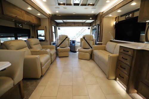 2025 Tiffin Motor Homes Phaeton 37BH
