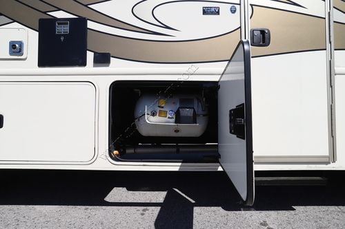 2023 Nexus Wraith 32W