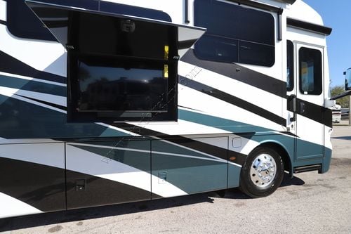 2026 Newmar Ventana 3809